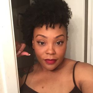 Meet your Posher, Ilka